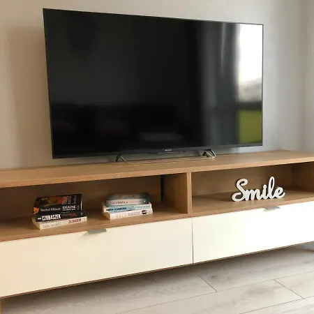 Wolf Apartment *
